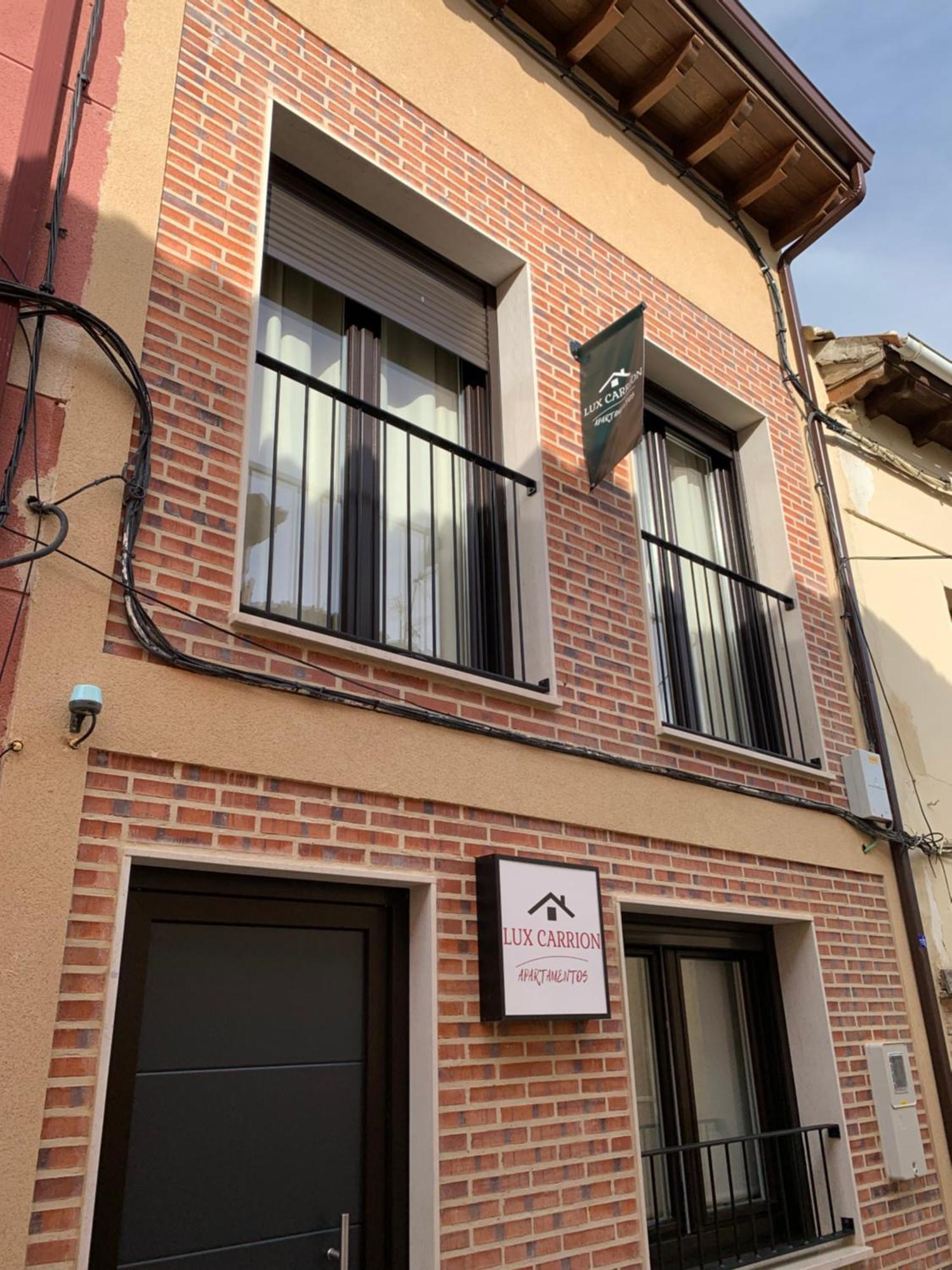 Apartamentos Lux Carrion Carrión de los Condes Kültér fotó